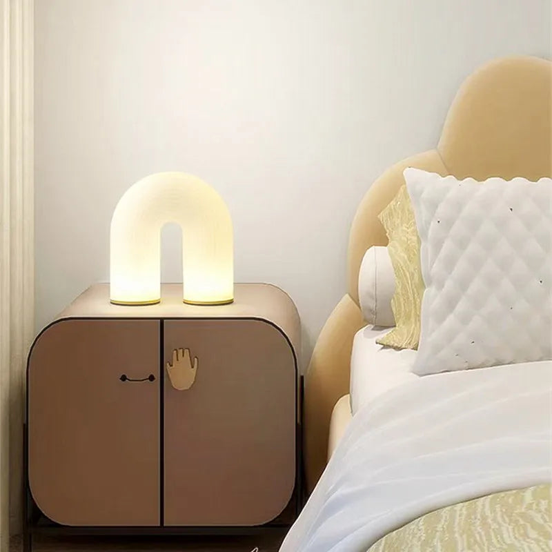 U arched Table lamp