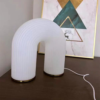 U arched Table lamp