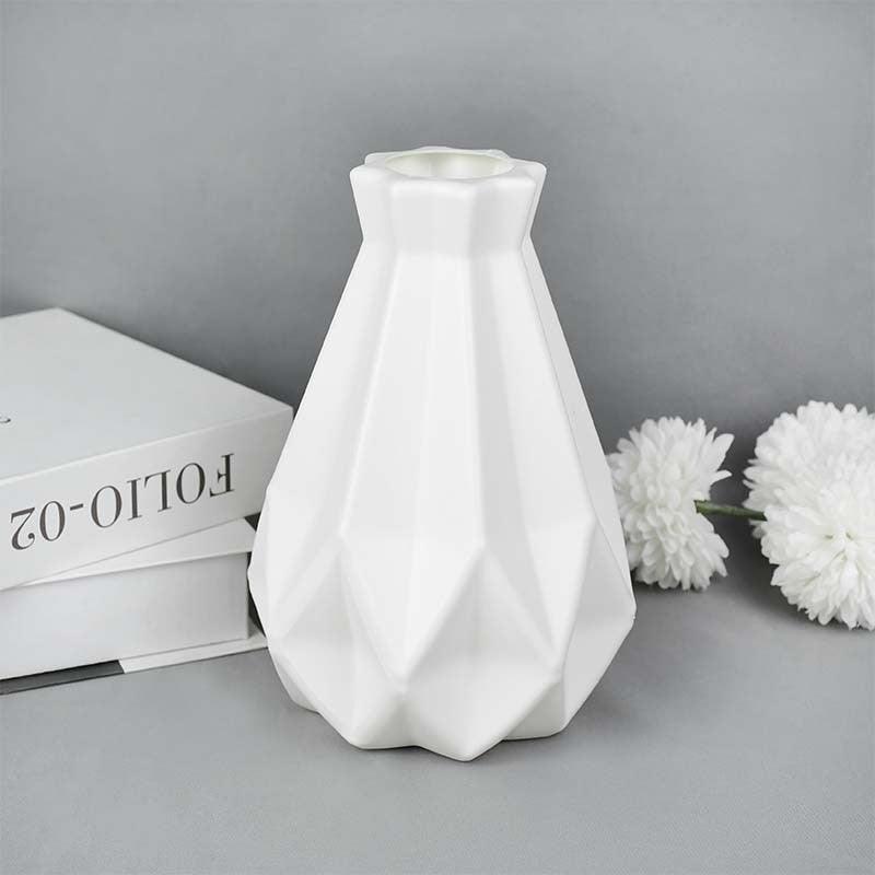 Contemporary Flower Vase - cocobear
