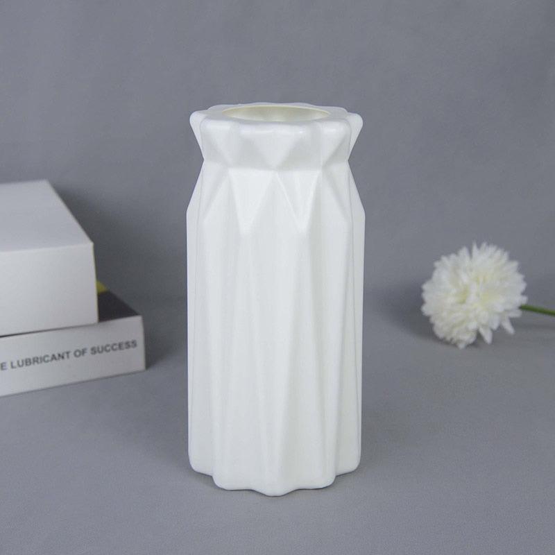 Contemporary Flower Vase - cocobear